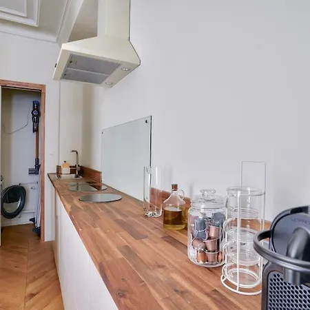 Apartman Superb 1 Bed Flat 5min Walk From The Louvre
