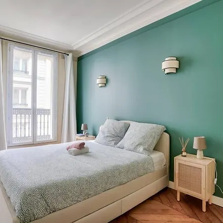 Superb 1 Bed Flat 5min Walk From The Louvre Apartman *