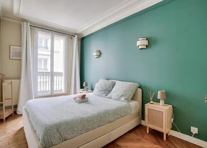 Superb 1 Bed Flat 5min Walk From The Louvre Apartman *