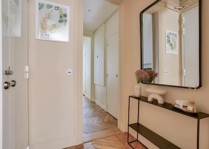 Apartman Superb 1 Bed Flat 5min Walk From The Louvre